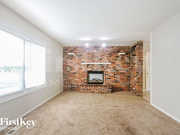 3rd image of 4301 N Kitley Ave