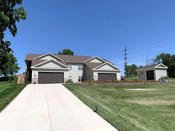 512-514 South Main Street, Fall River, WI 53932