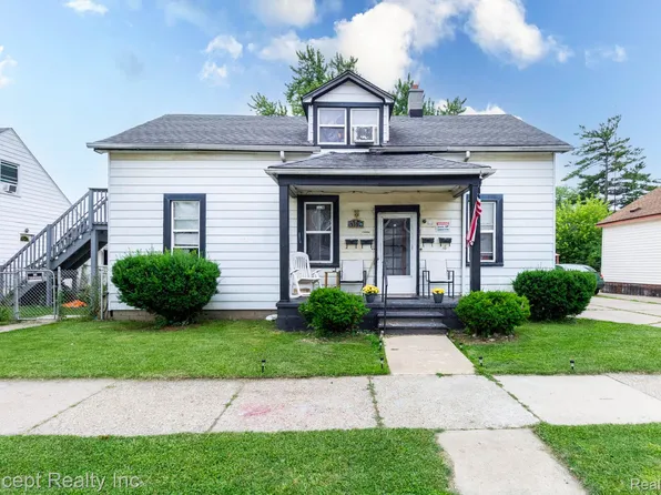 957 Park Ave, Lincoln Park, MI 48146