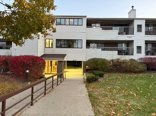 30414 Orchard Lake Rd UNIT 12