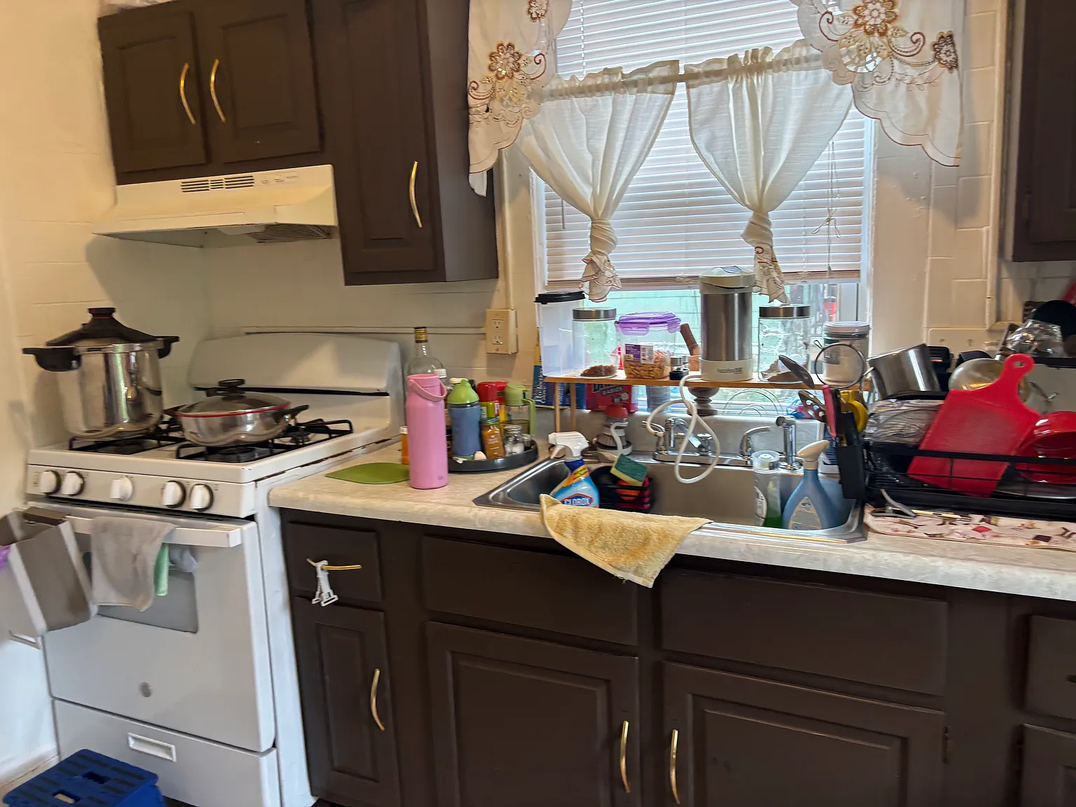 2 bed, $2,600 — Photo 2