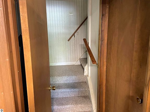 5th image of 9856 S Perrins Landing Dr
