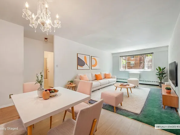 3965 52nd St APT 2H, Flushing, NY 11377