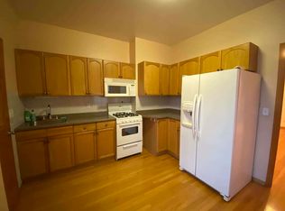 75 Monitor St #2L, Brooklyn, NY 11222