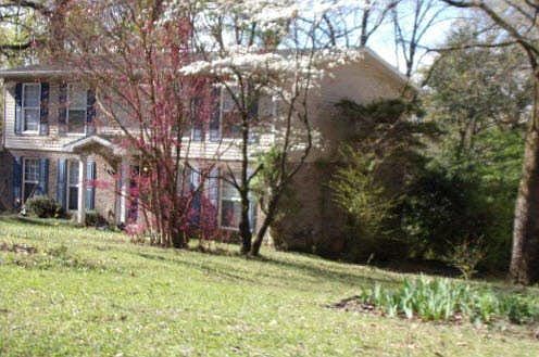 3rd image of 3107 Green Grove Ln NE
