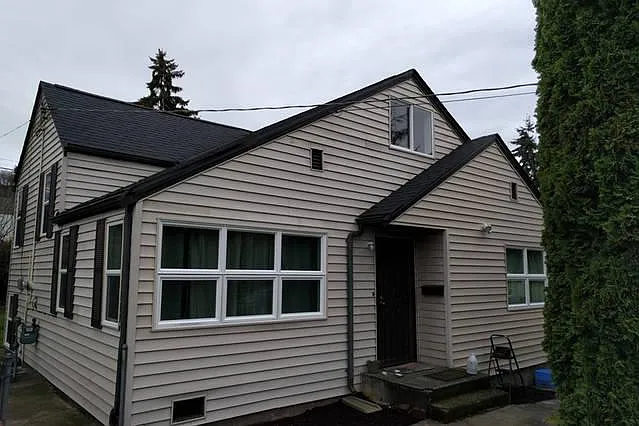 16th Ave S — Photo 12