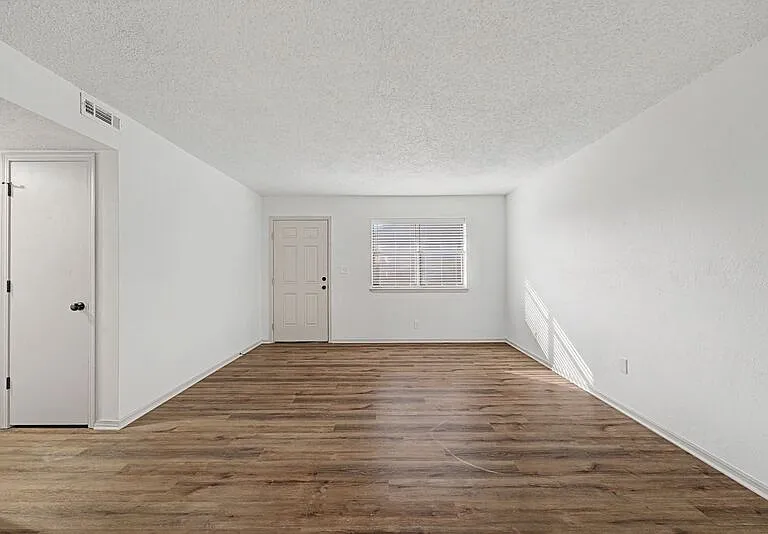 203B Jefferson St — Photo 13