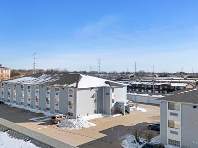 3130 W Monroe St APT 317, Waukegan, IL, 60085