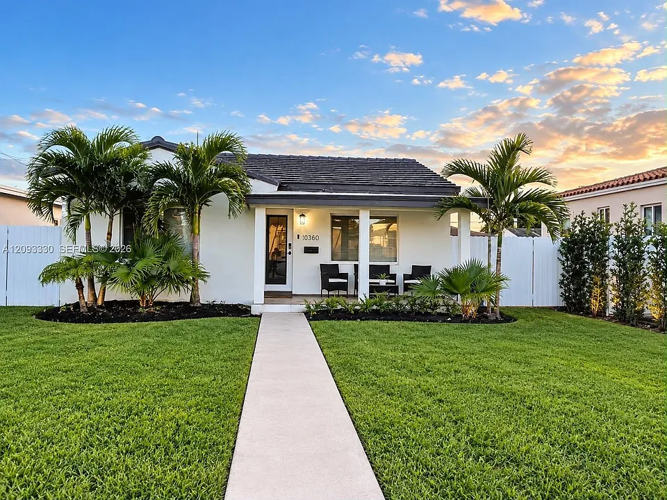 3330 NW 18th St