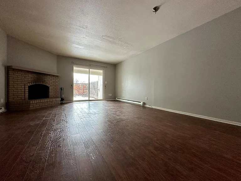 2836 Somerville Dr #B — Photo 3