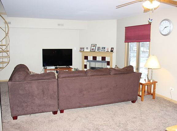 2nd image of 13531 S Lamon Ave APT 212
