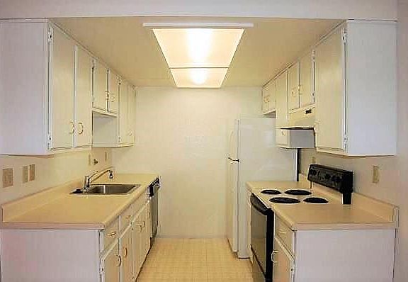 5th image of 14525 NE 6th Pl