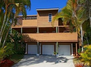 1821 Bayshore Rd, Palmetto, FL 34221