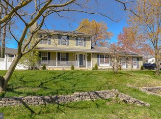 2411 Shade Oak Ct, Waldorf, MD