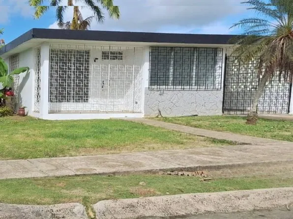 Calle 17 Fair View G #Urb-36, Trujillo Alto, PR 00976