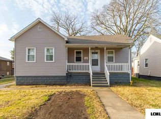 1009 Decatur St, Lincoln, IL 62656