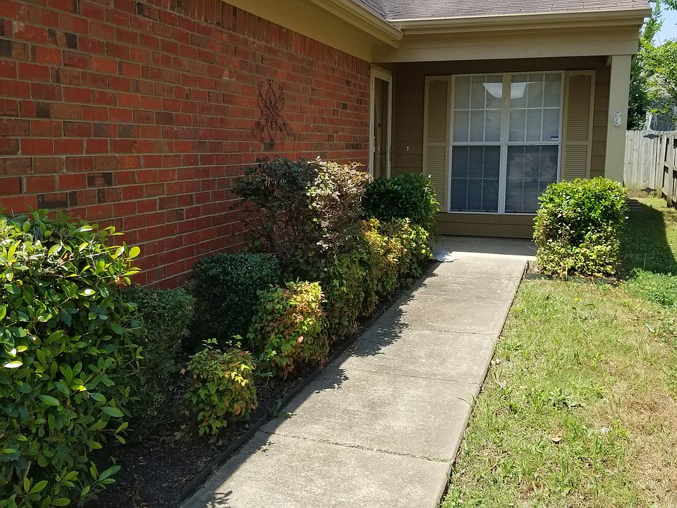 Front/Side Entrance