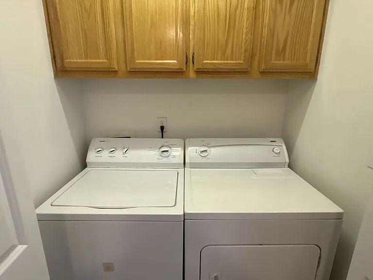 2916-18 N Terrace St #2645-2647 — Photo 8