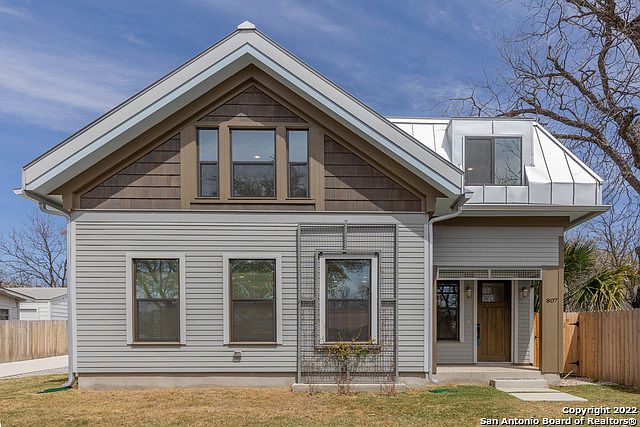 1st image of 807 Colita St