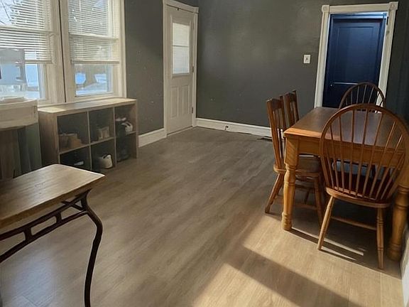 2nd image of 210 Broadway