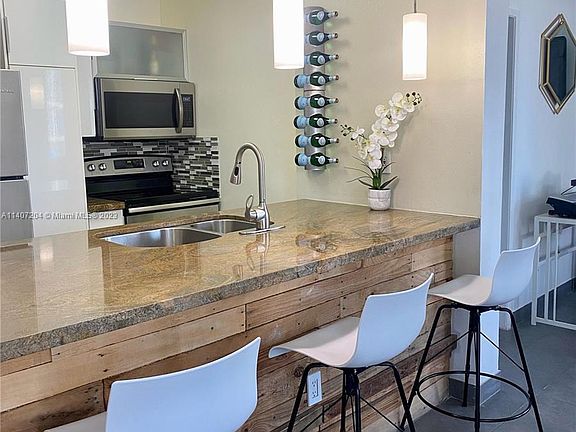 2nd image of 850 N Miami Ave APT 1709-W