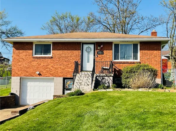 1521 Marion Dr, Finleyville, PA 15332