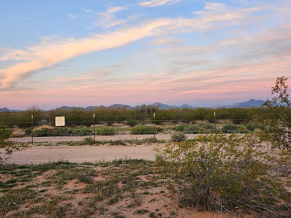 5th image of 7716 N Shadows Desert Ln