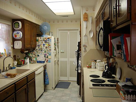 Kitchen boasts a double oven, recently replaced.