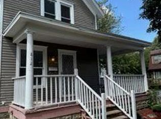 812 Bacon St, Monroe, MI 48161