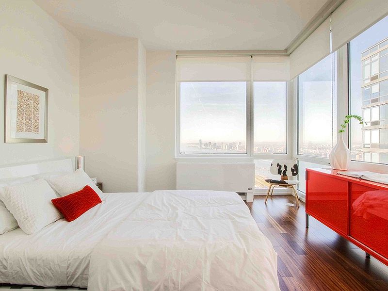 1st image of 610 W 42nd St APT N44b