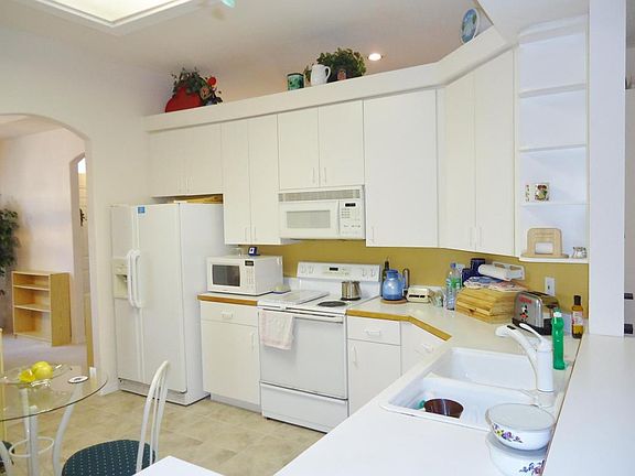 3rd image of 622 Heather Stone Dr