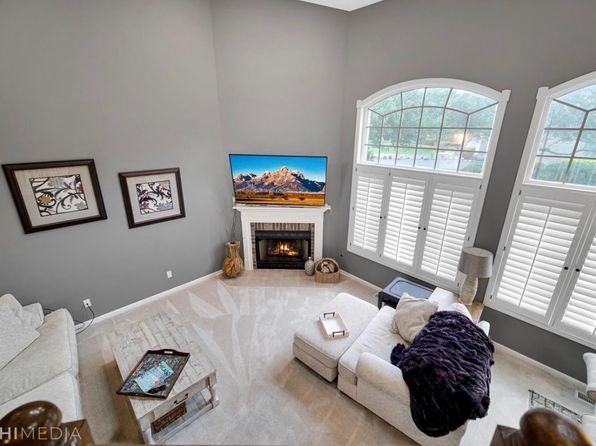 1717 Apple Blossom #3