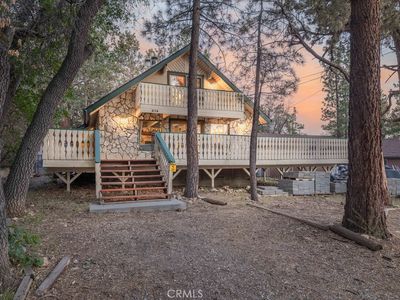 214 Highland Ln, Sugarloaf, CA, 92386