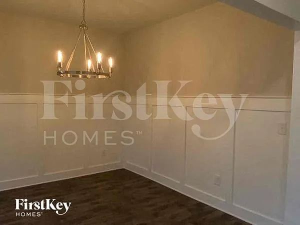 65 Channing Dr — Photo 4