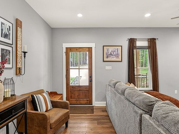 5th image of 20180 Poplar Ridge Rd