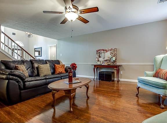 5th image of 1810 Wyndcliff Dr