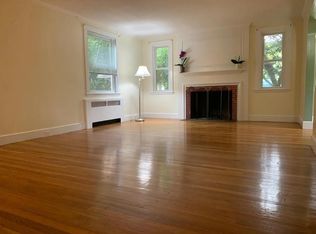 153 Lexington Rd #2, Lincoln, MA 01773