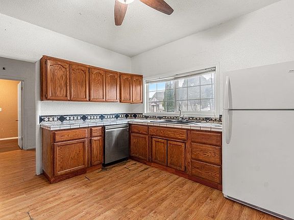 5th image of 484 K St