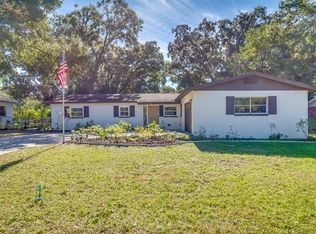 511 N Larry Cir, Brandon, FL 33511