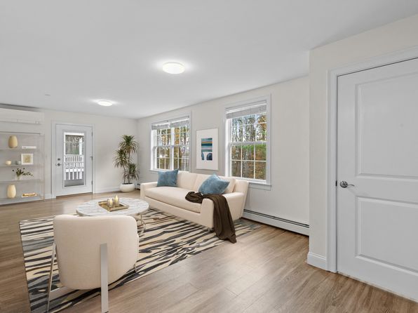 Autumn Woods Apartments | 20 Autumn Woods Dr, Westbrook, ME