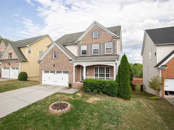 6911 Pierless Ave, Sugar Hill, GA 30518