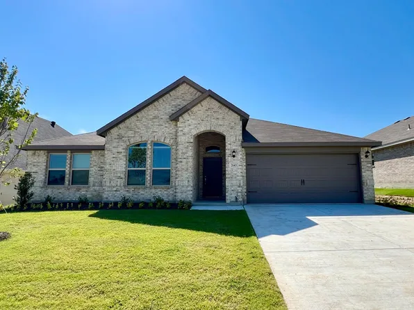 2643 Streamside Dr, Burleson, TX 76028