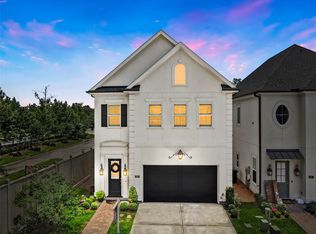 291 Willow St, Conroe, TX 77384