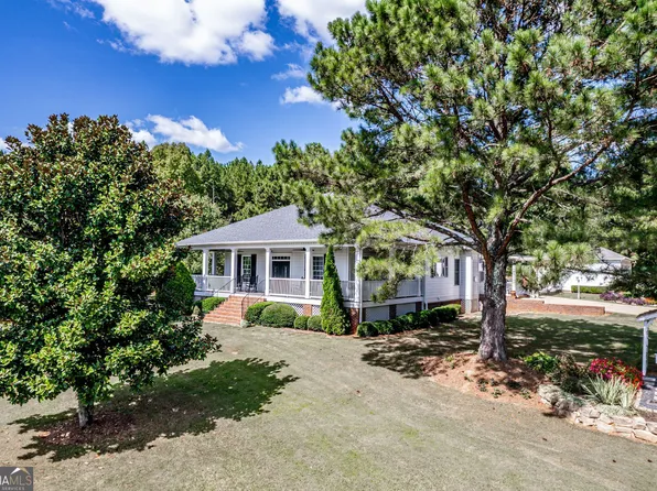 1750 Double Bridges Rd, Good Hope, GA 30641
