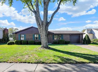 1960 Lockerbie Dr, Columbus, IN 47203