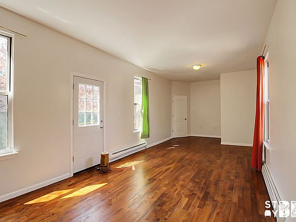 4th image of 14 Woodbine St #1H