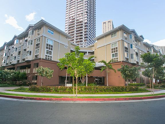 2nd image of 1810 Kaioo Dr APT B408