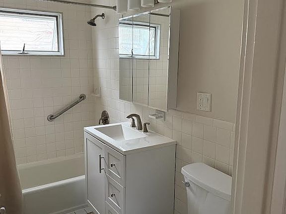 5th image of 508 School St #1