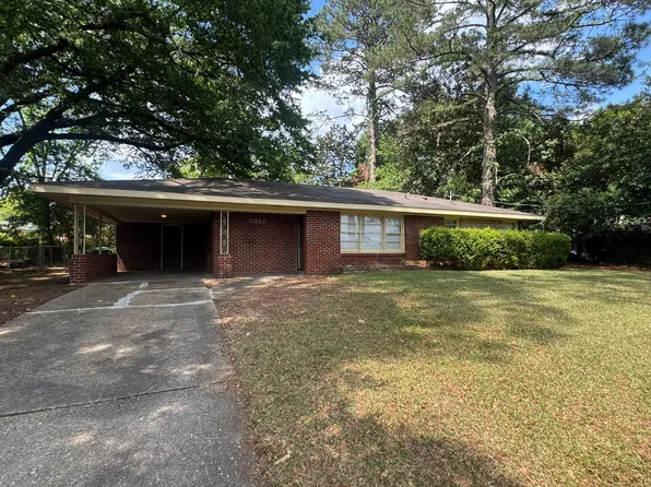 3927 Bienville Rd, Montgomery, AL 36109