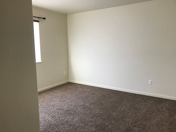 5th image of 215 NW Cory Ln #A